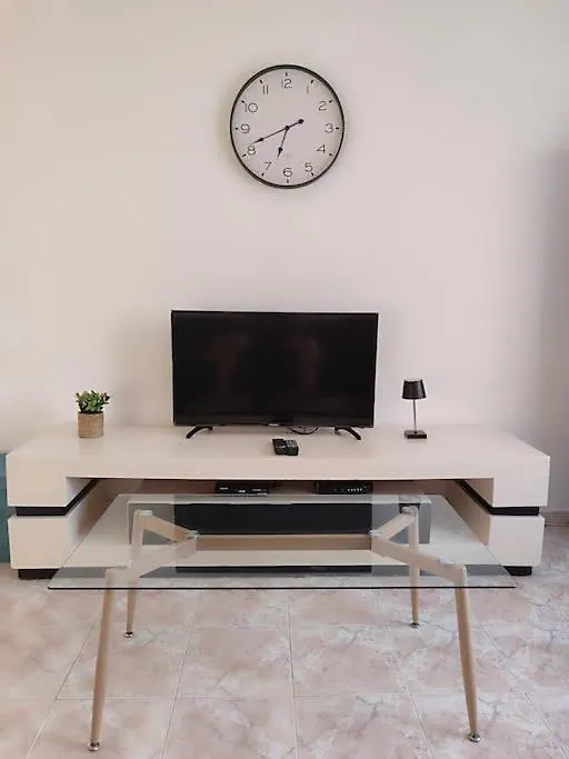 Apartment By The Beach Truman 8-1 حيفا إسرائيل